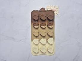 Molde silicona tricolor bombones corazon con circulo